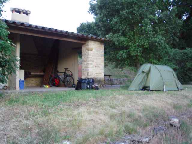 P6090306 : Bivouac dans un gite de France